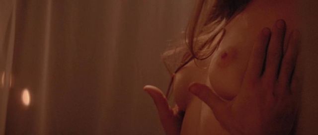 Обнаженная Анджелина Джоли - Киборг 2 (1993)