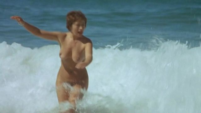 Голая Анни Жирардо - Лечение шоком (1972)