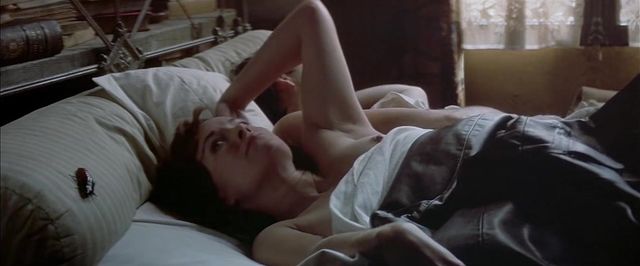 Голая Кэтрин Хикс - Лезвие бритвы (1984)