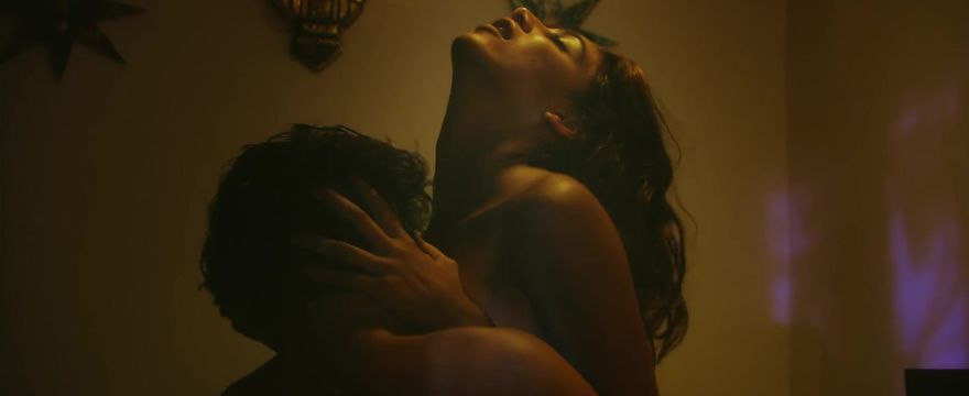 Сексапильная Чен Шилони - Прелестный убийца (2011)