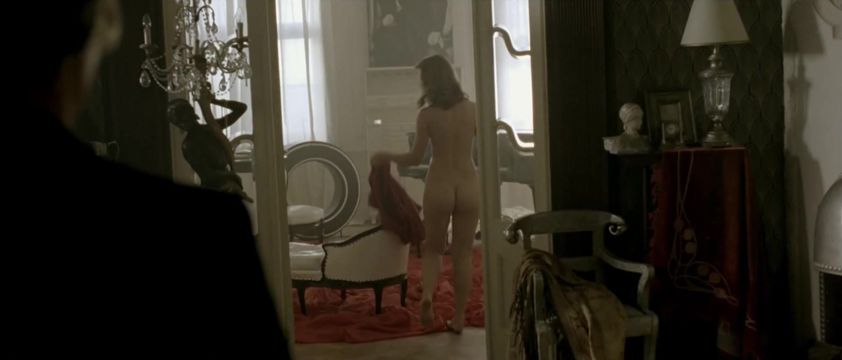 Сексуальная Юлианна Йоханидесова - Три сезона в аду (2009)