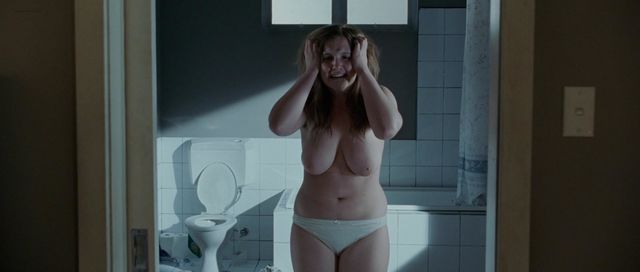 Голая Кейт Белл, голая Рут Брэдли и голая Миранда Отто - В ее шкуре (2009)