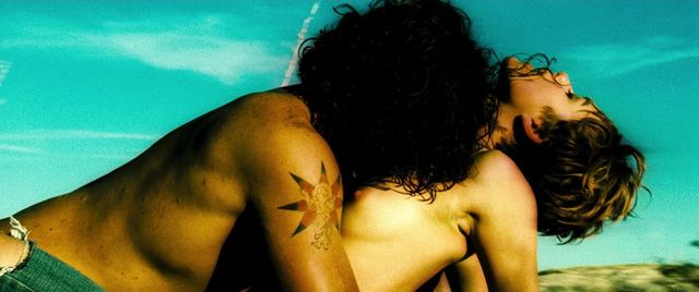 Кира Найтли в сцене страстного секса - Домино (2005)