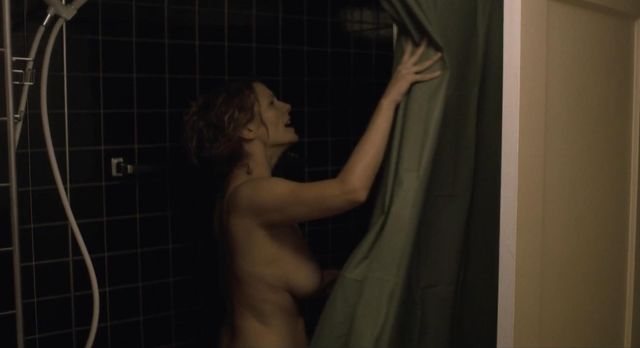 Голая Пола Морган - Монстр в шкафу (2015)