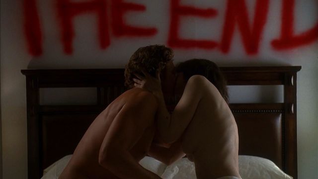 Сексуальная Вайнона Райдер занимаеться сексом в фильме «Секс и смерть 101» (2007)