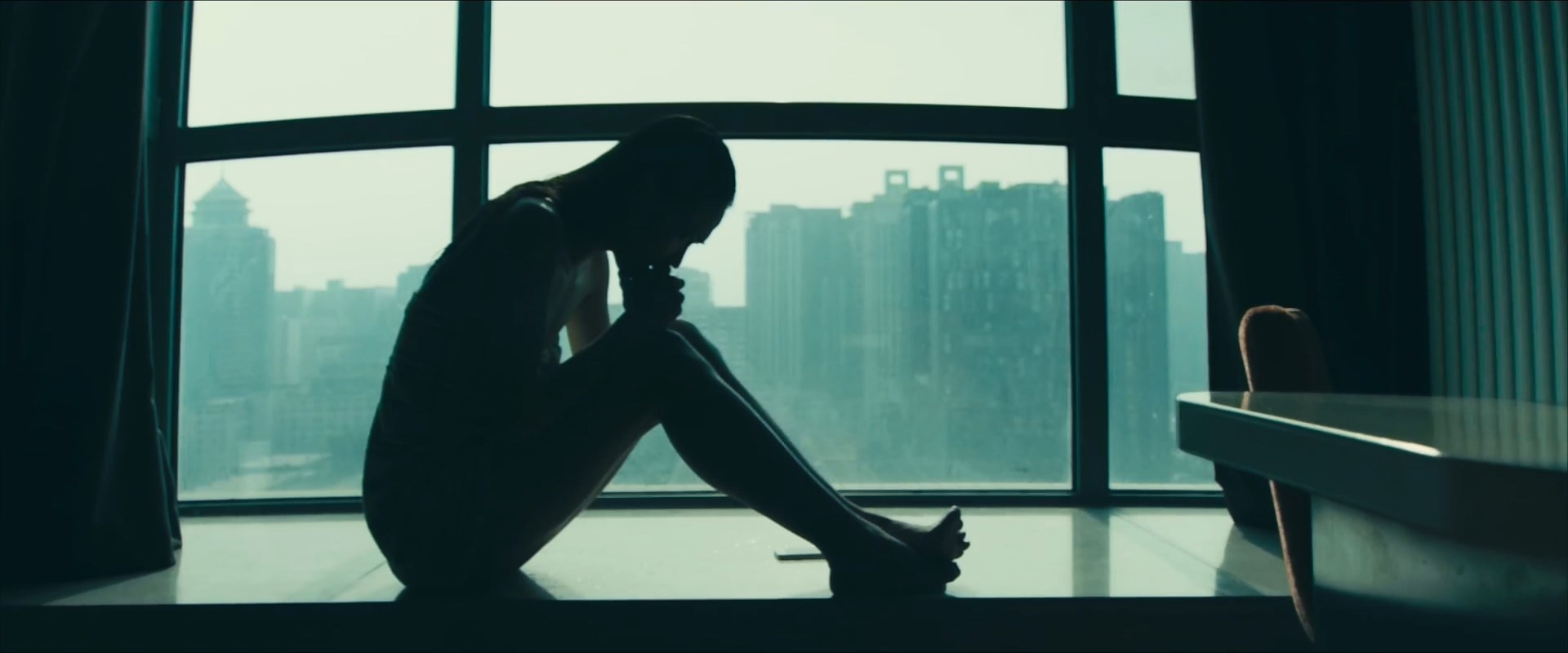 Сексуальная Ван Синь – The Eye of Silence (2016)