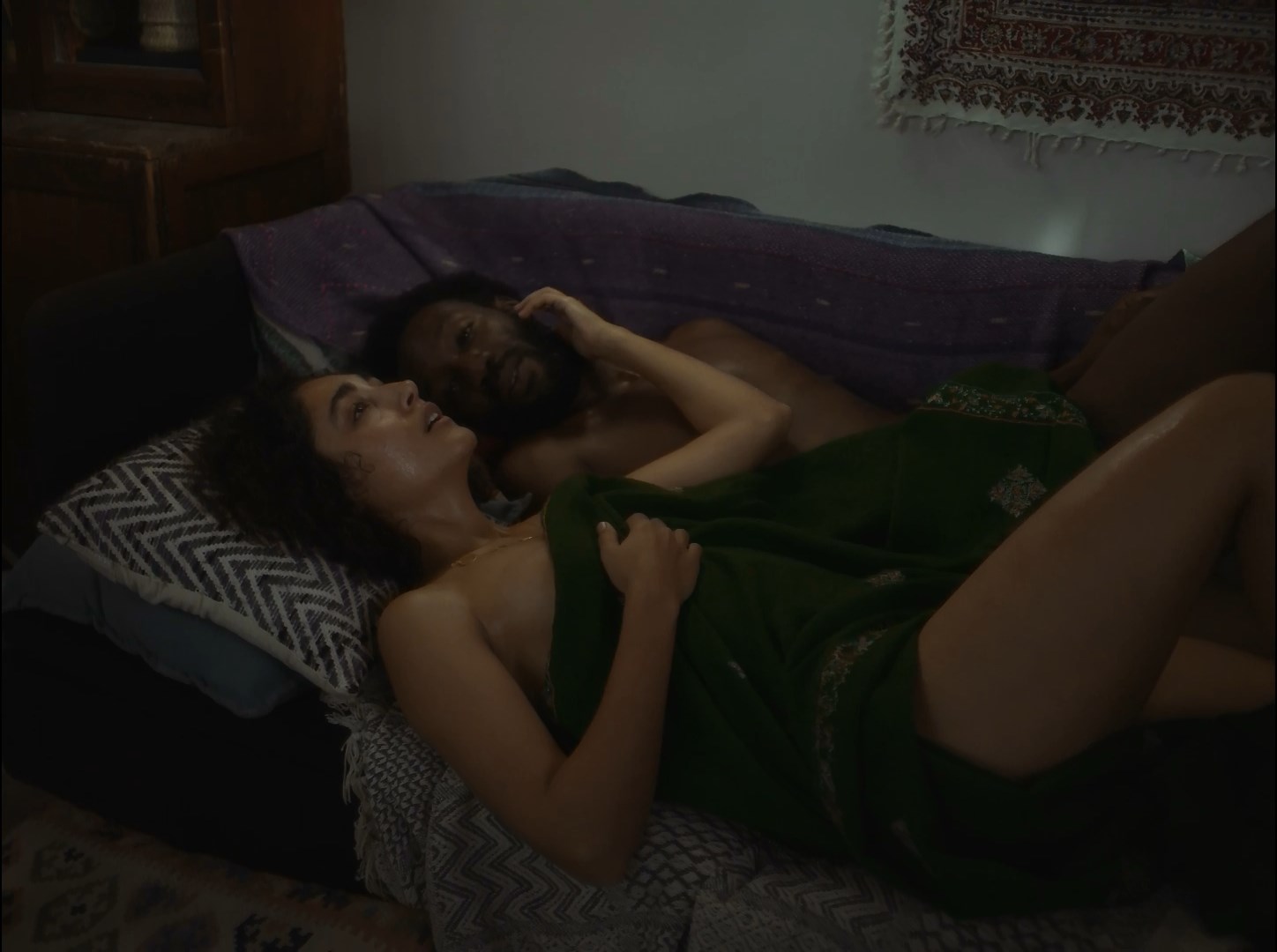 Голая Элизабет Шу - Слепое правосудие (1994) секс сцены из фильмов на сайте  EROFILMY