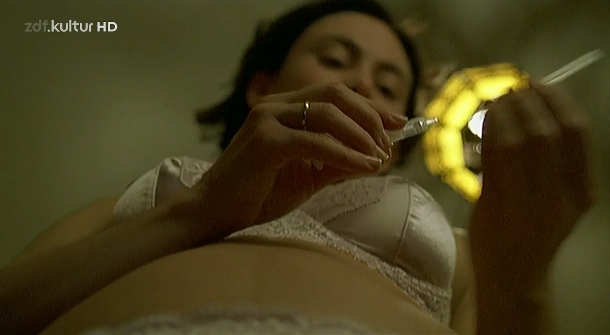 Сексуальная Идиль Юнер – Saniyes Lust (2003)