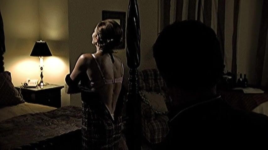 Сексуальная Лорен Холли - Фатва (2006)