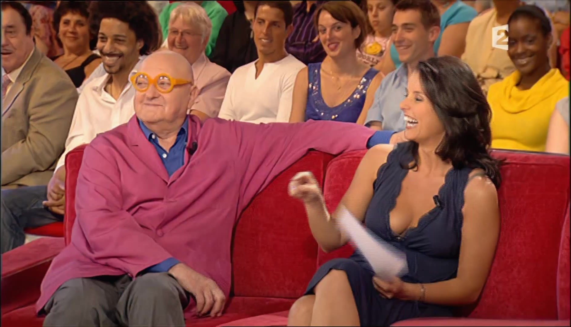 Сексуальная Фаустина Боллаерт - Скорей бы воскресенье (2008)