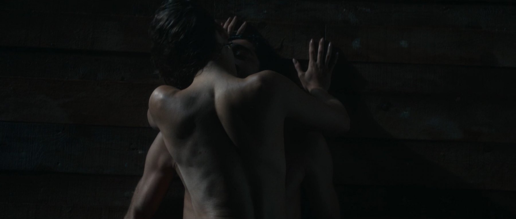 Голая Серенай Сарыкая - Шахмаран 1 сезон 1-8 серии (2023)