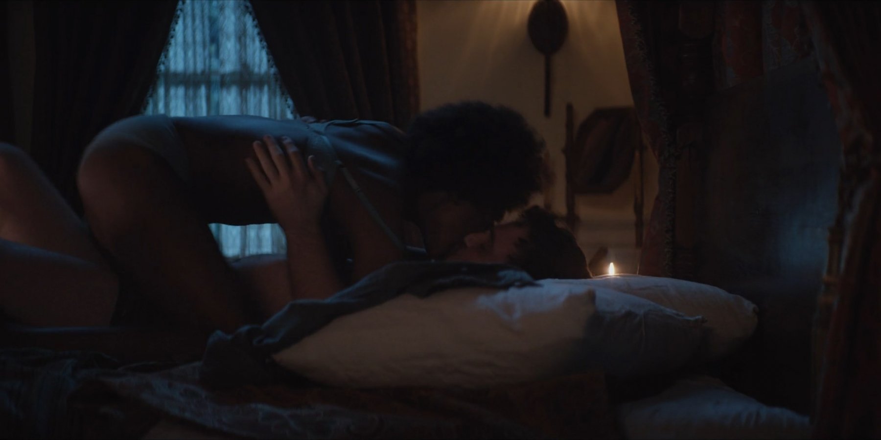 Сексуальная Мэллори Джонсон - Родня 1 сезон 1-8 серии (2022)