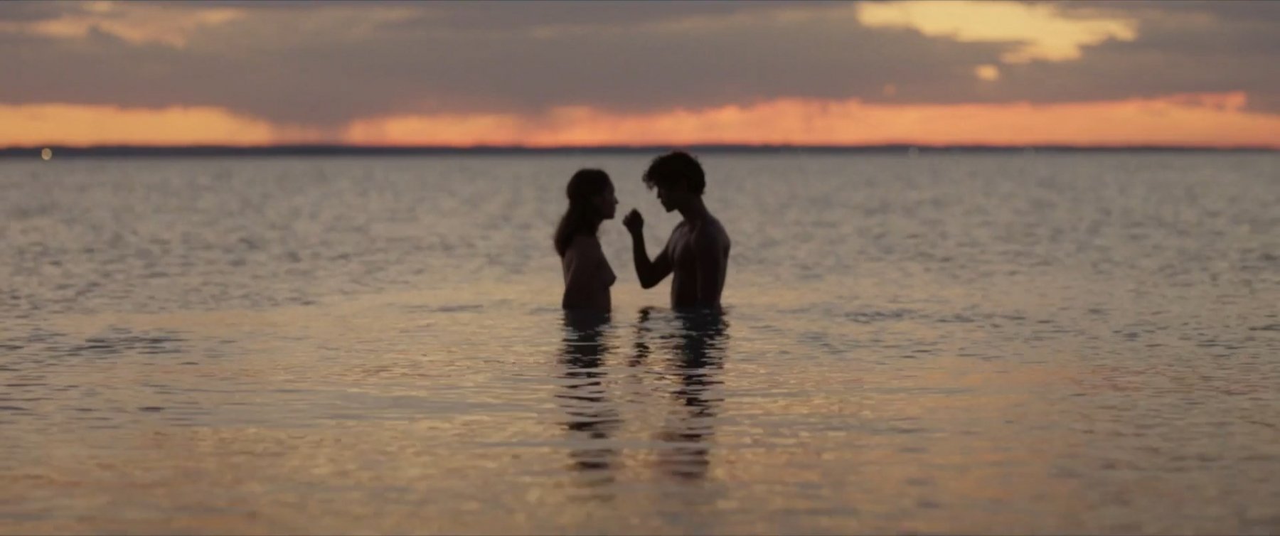 Голая Адина Бажан - Зере (2022)