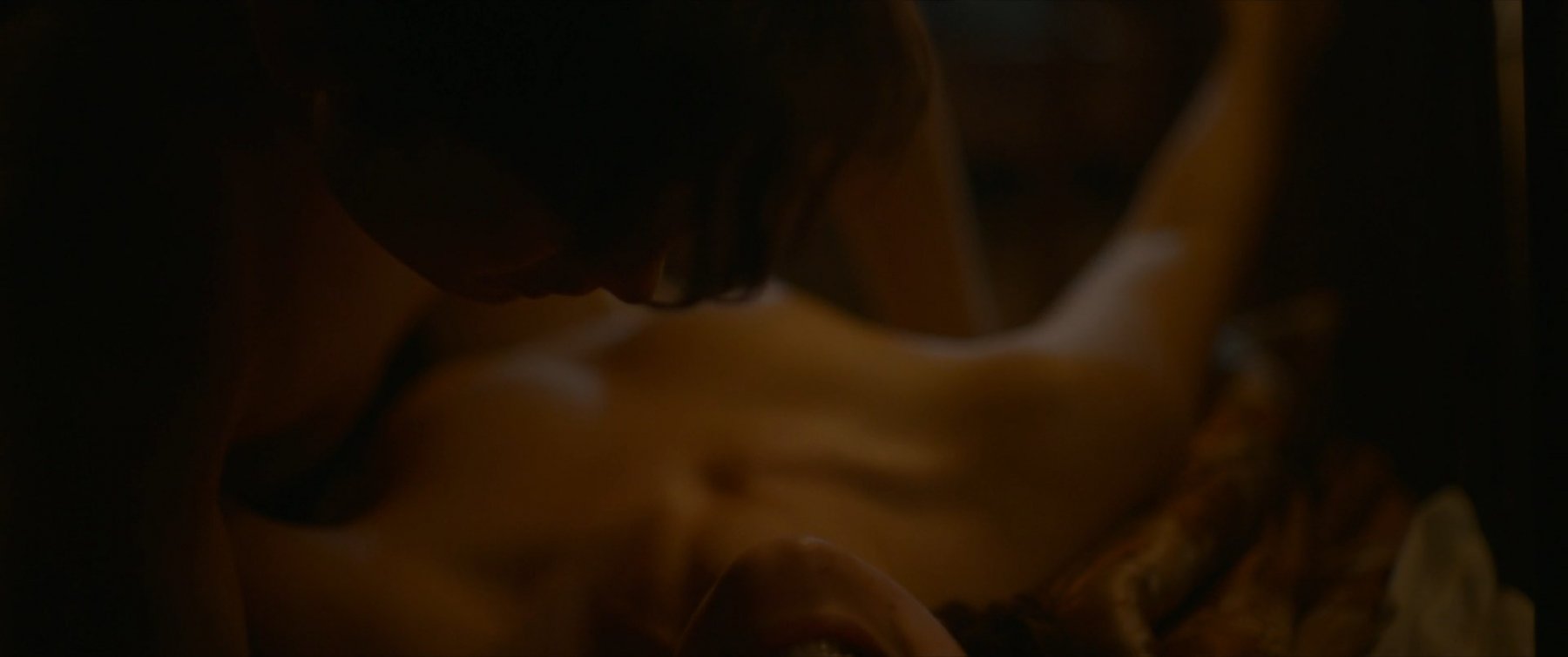 Голая Аста Камма Август - Сожги все мои письма (Bränn alla mina brev) (2022)