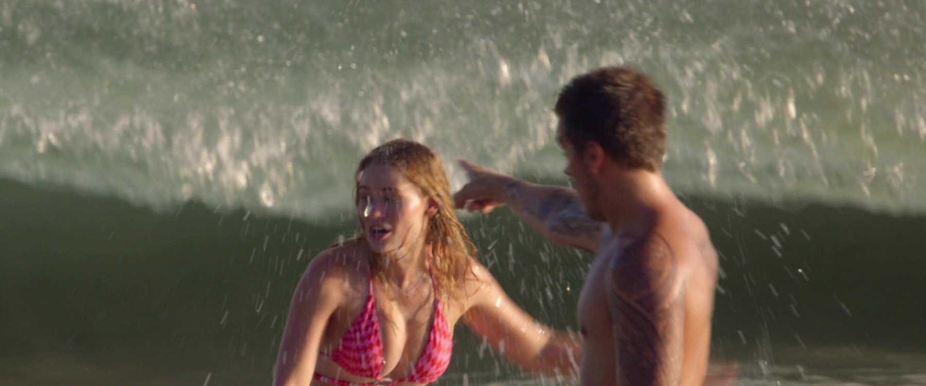 Сексуальная Вирджиния Гарднер - Моя прекрасная свадьба (2024)