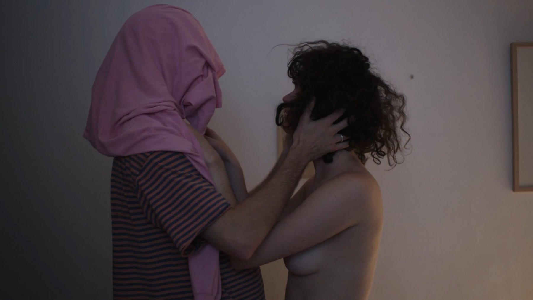 Голая Энни Стаффорд - My First Panic (2019)