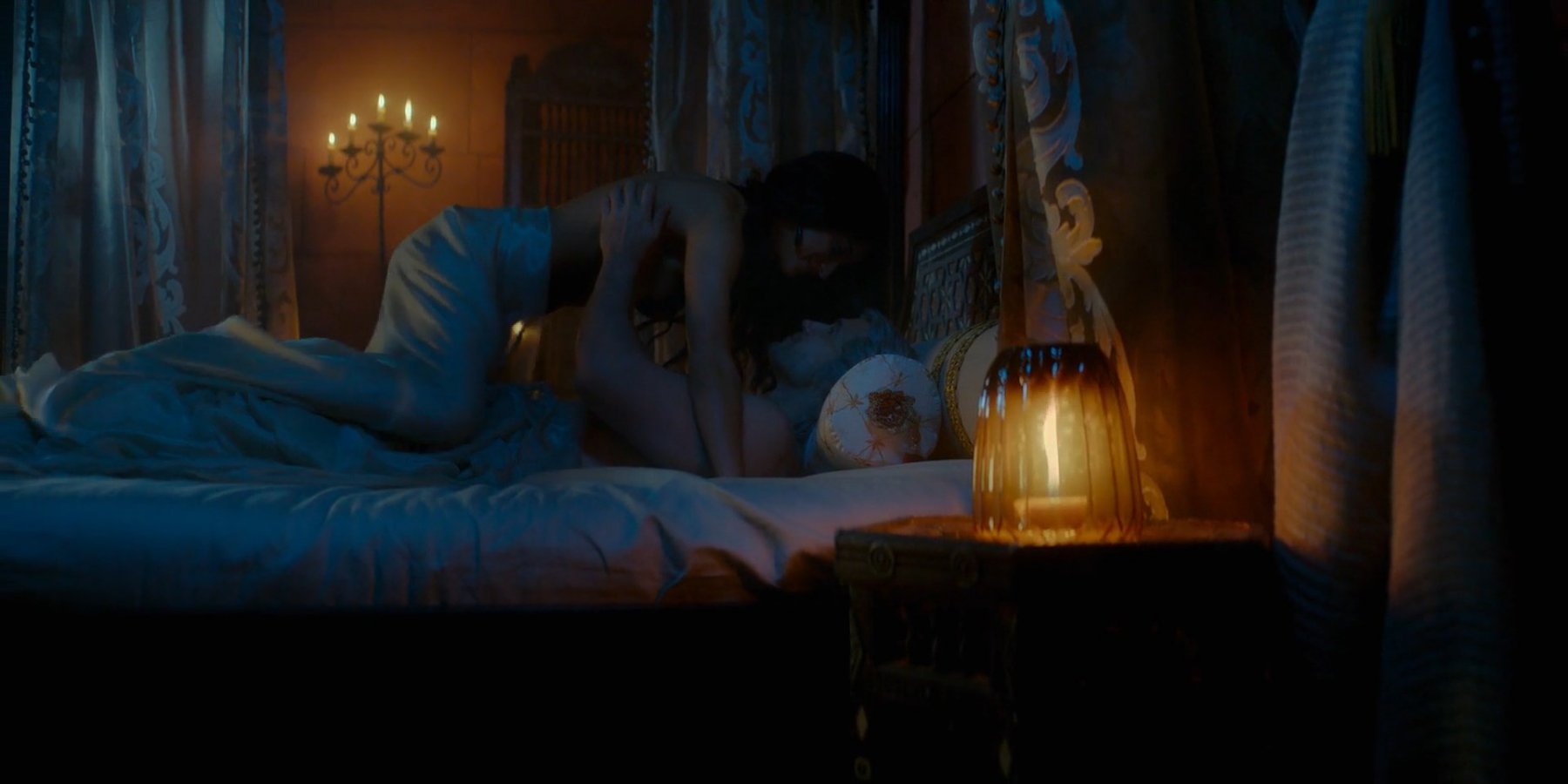 Голая Аня Чалотра - Ведьмак 3 сезон, 5 серия (2023)