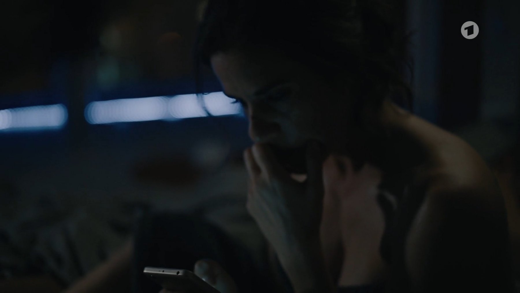 Голая Энн Шефер - Der Barcelona-Krimi 1 сезон 6 серия (2022)