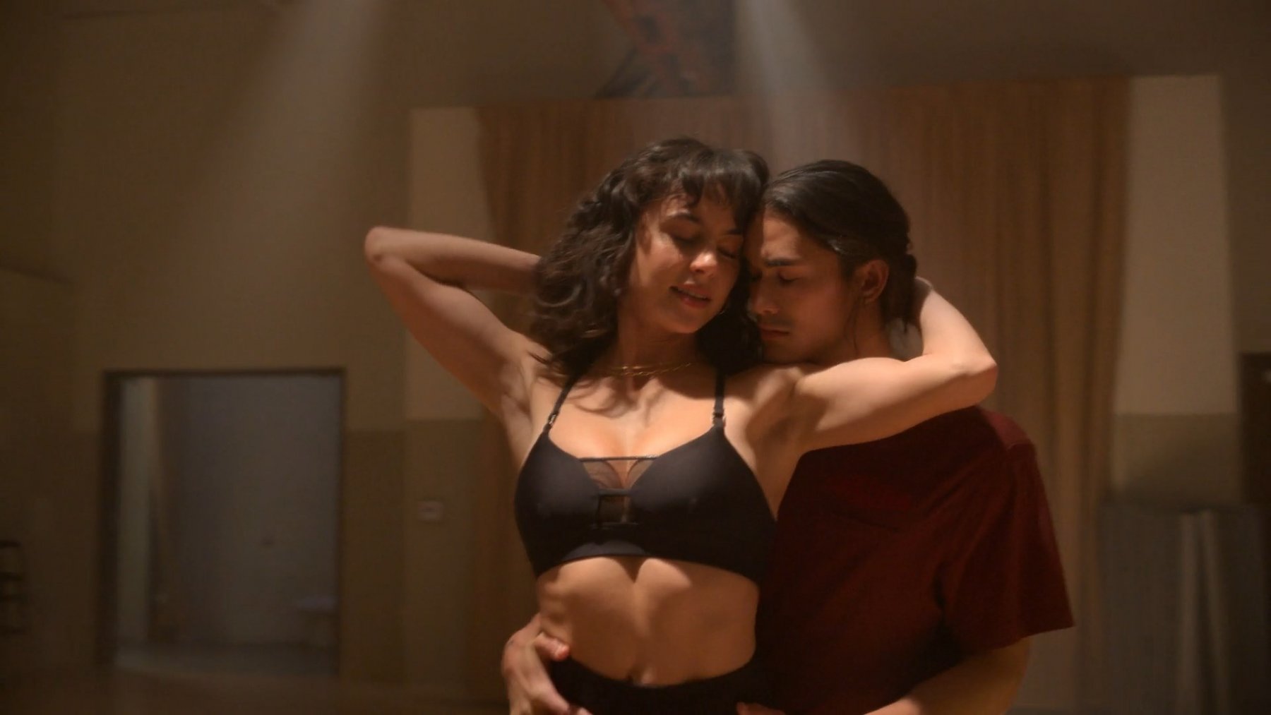 Сексуальная Карина Конти II - Приятные хлопоты 5 сезон 9 серия (2023)