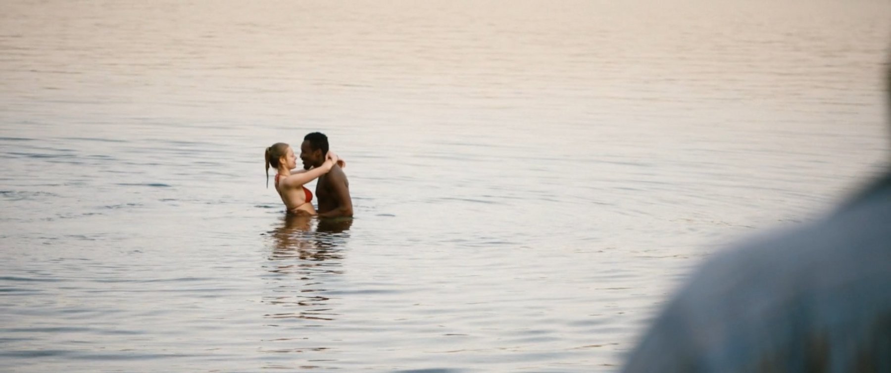 Сексуальная Эмма Бадинг - Провальное лето одного неудачника (2017)