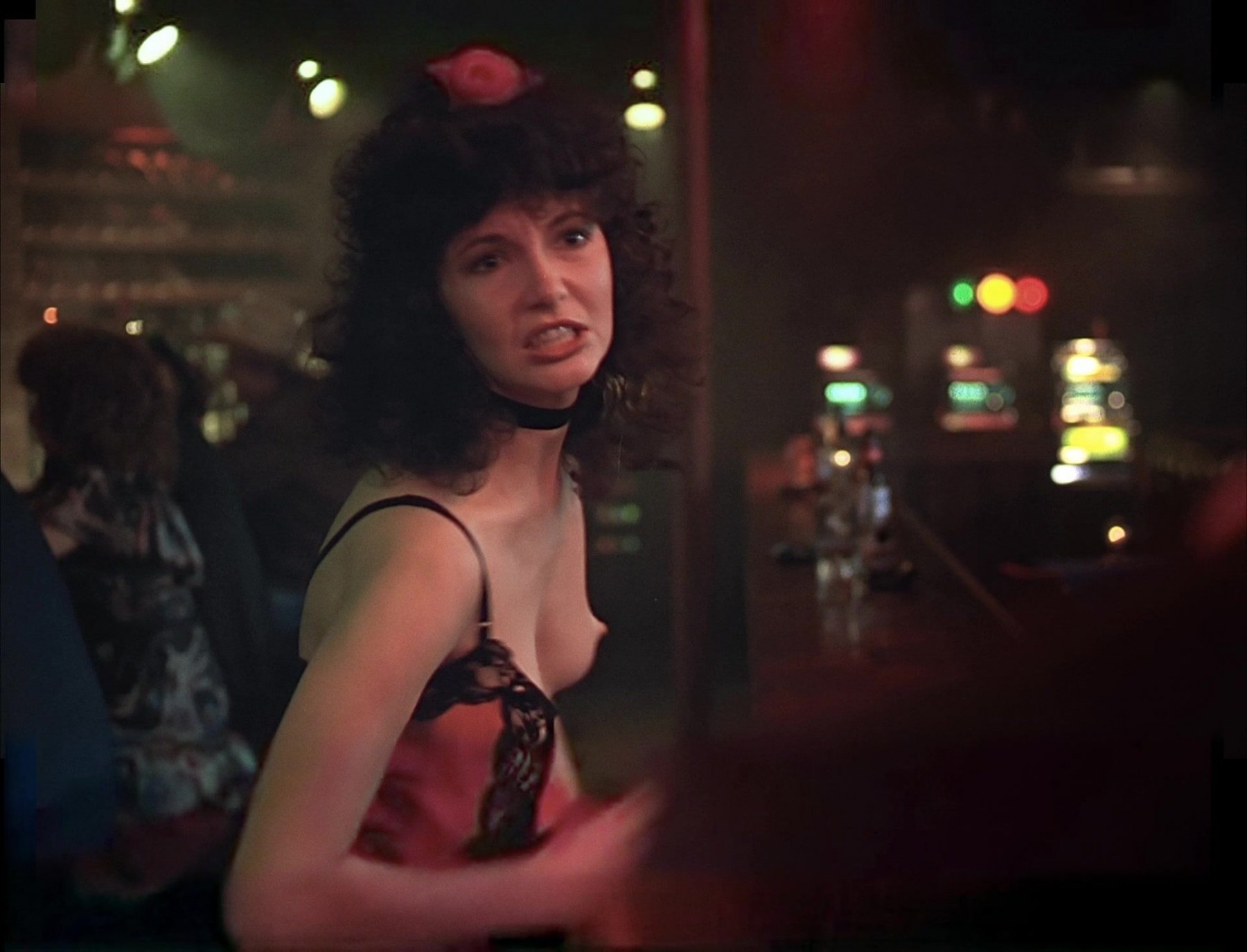 Голая Мэри Стинберген - Мелвин и Говард (1980)