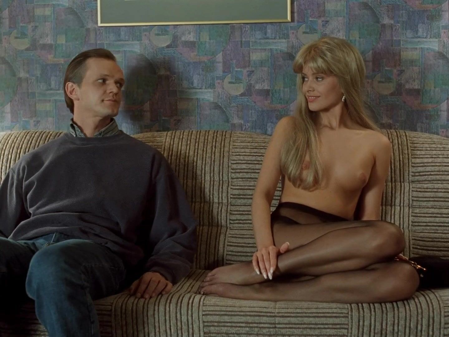 Голая Ева Грабарчик - Ничего смешного (1995)