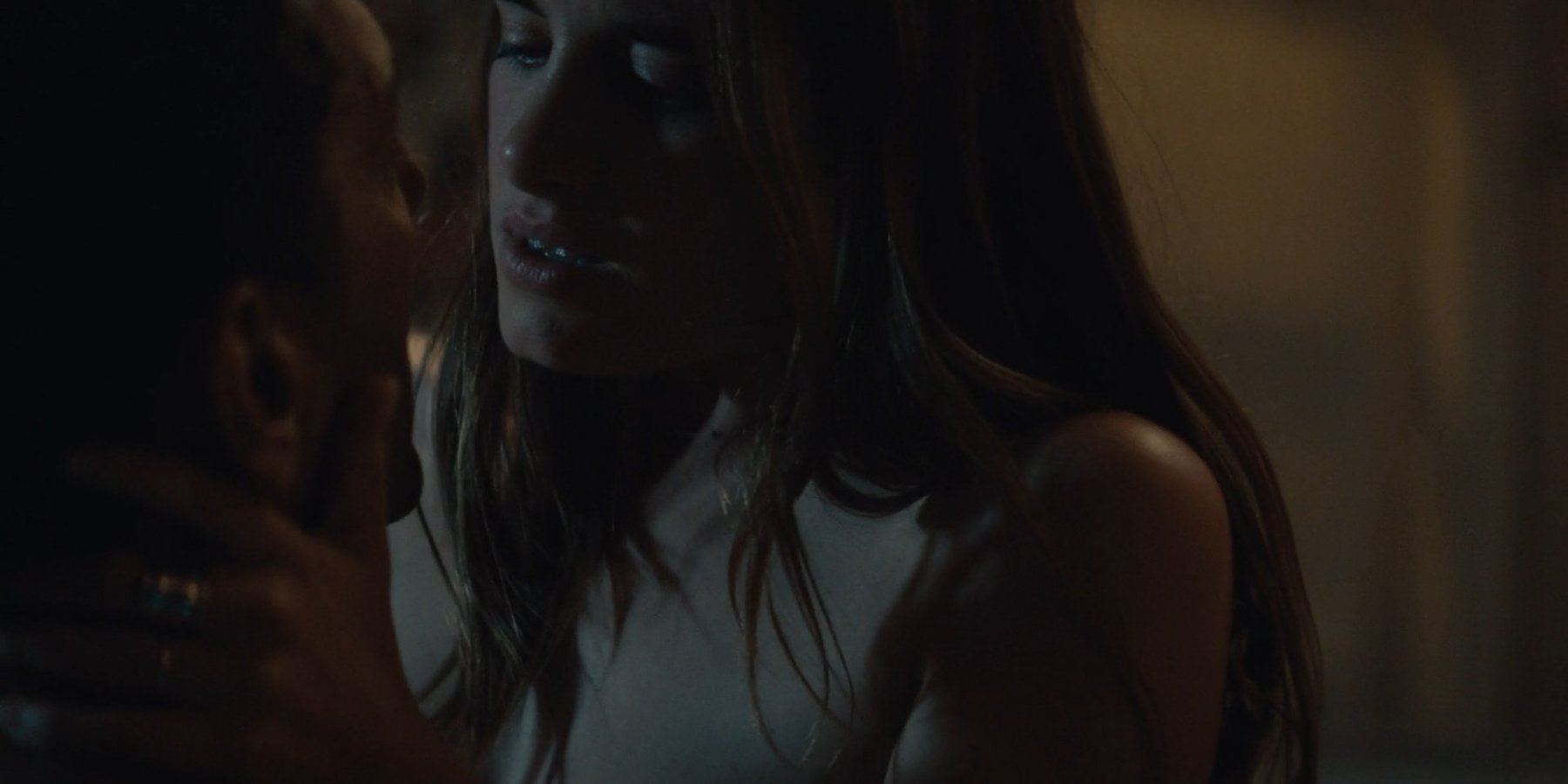 Сексуальная Камилль Кларис - Воронка времени 1 сезон 5 серия (2022)