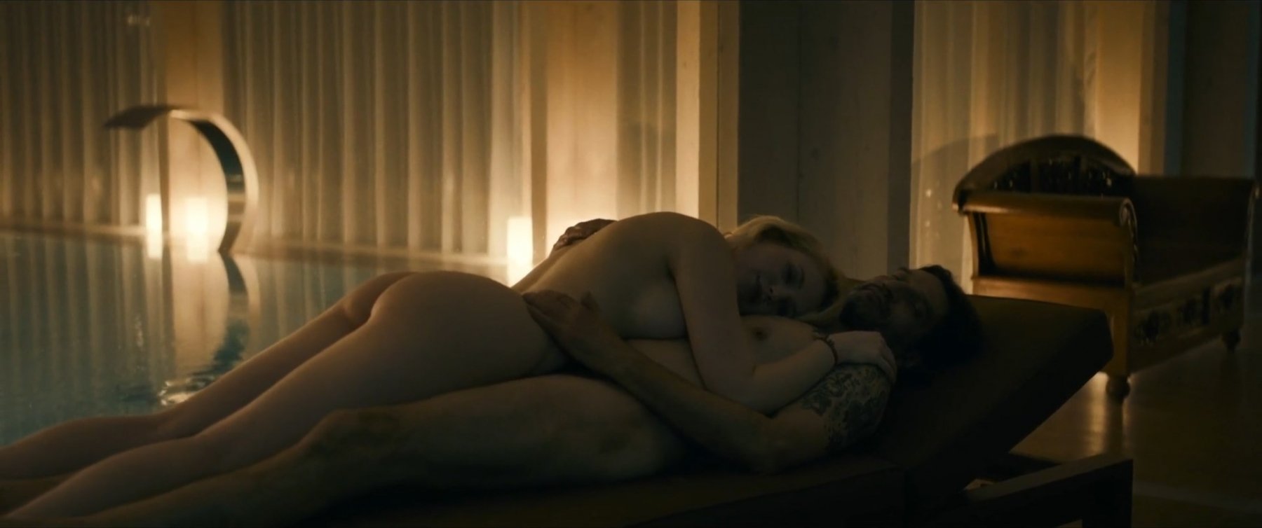 Голая Диана Дулинкова - Два слова как ключ (Dve slova jako klíc) (2023)