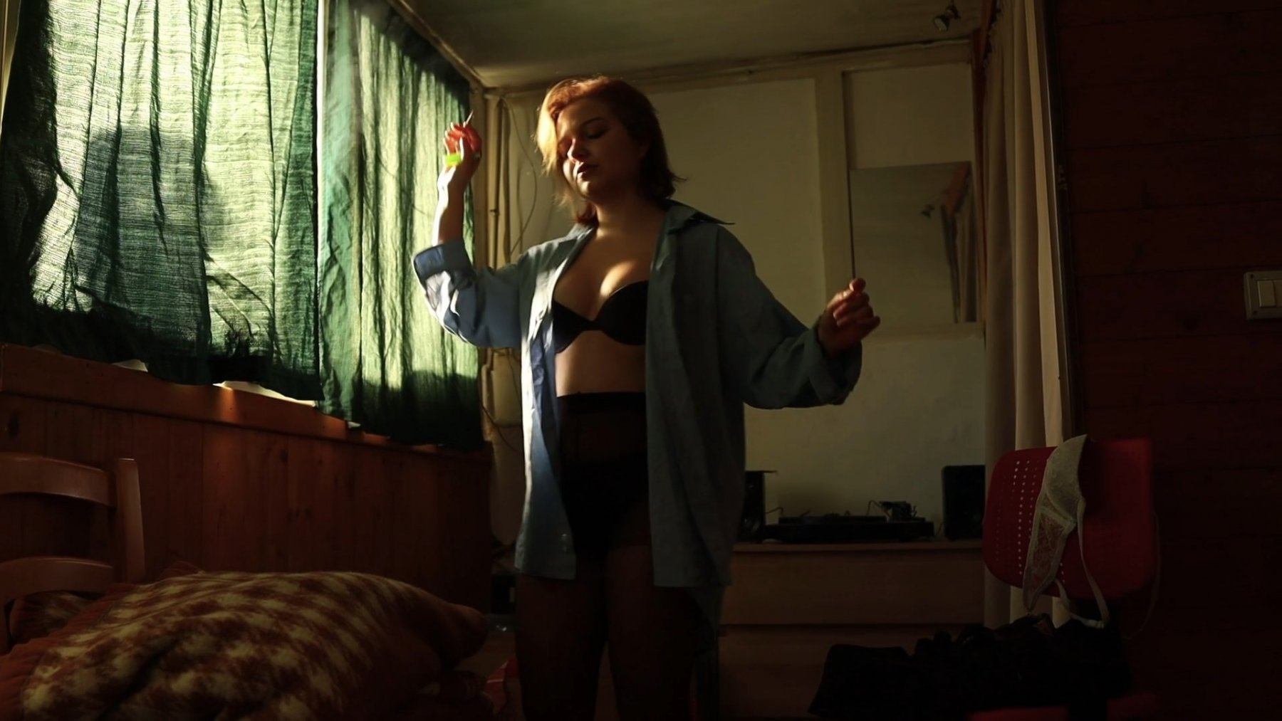 Сексуальная Кьяра Де Бернардо - Джулиана (2020)