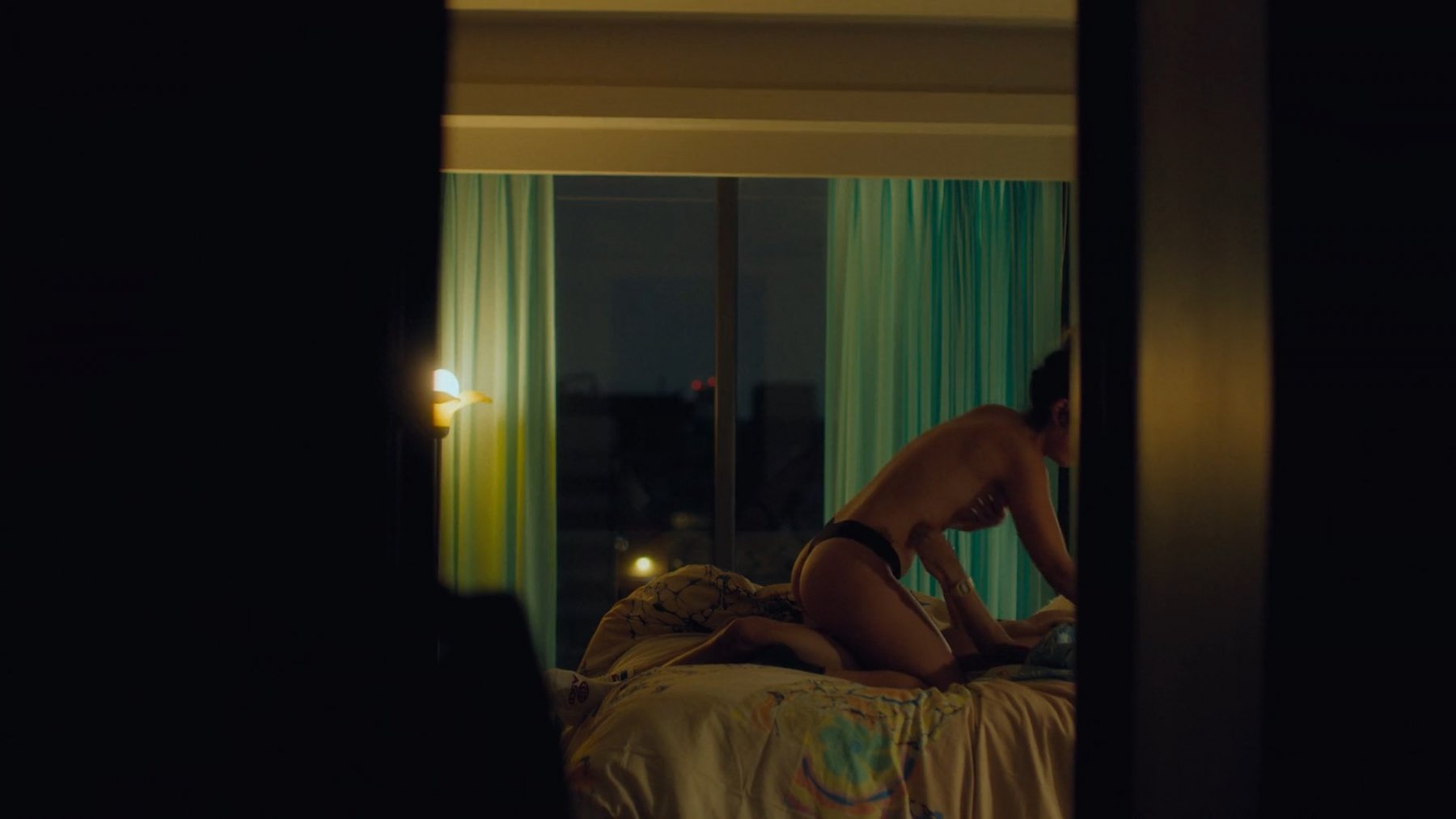 Голая Джесика Вите - Vgly 1 сезон 11 серия (2023)