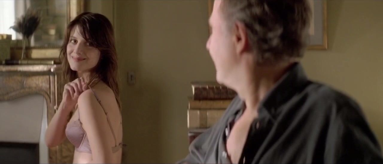 Сексуальная Мелани Лоран - Париж (2008)