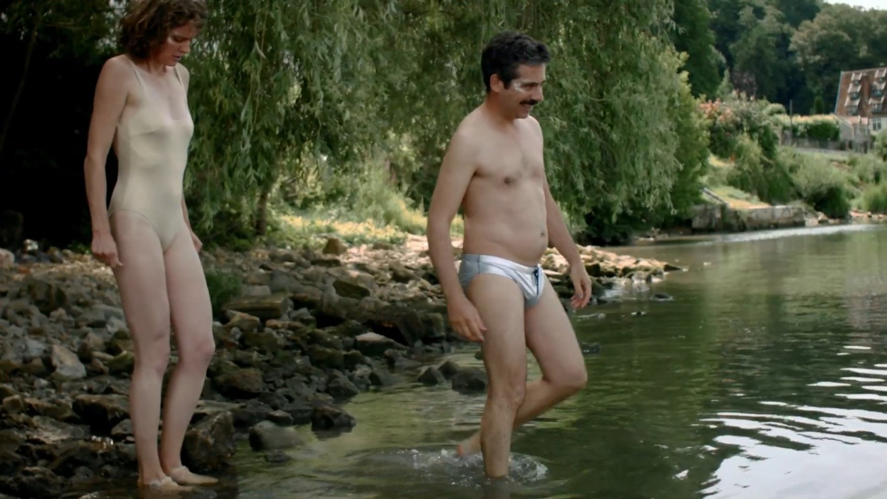 Сексуальная Луиза Мада Лина - La Petite Sereine (2019)