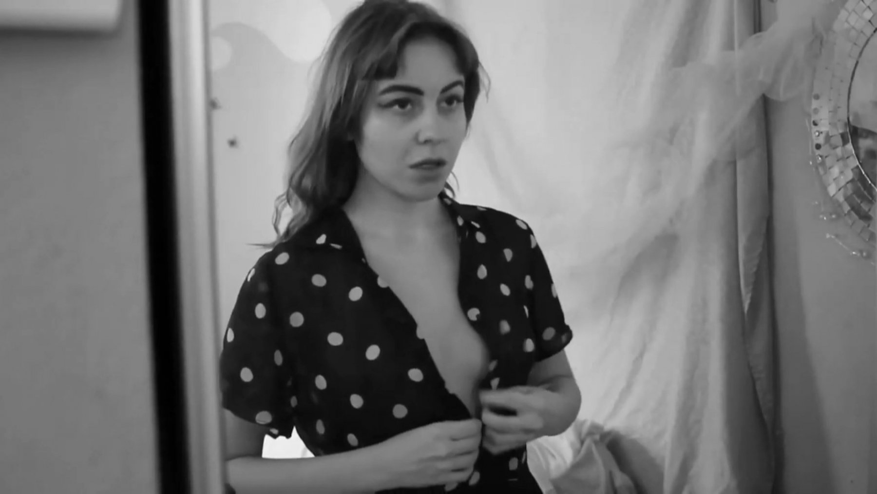 Голая Настя Валентайн - Невидимка (2018)