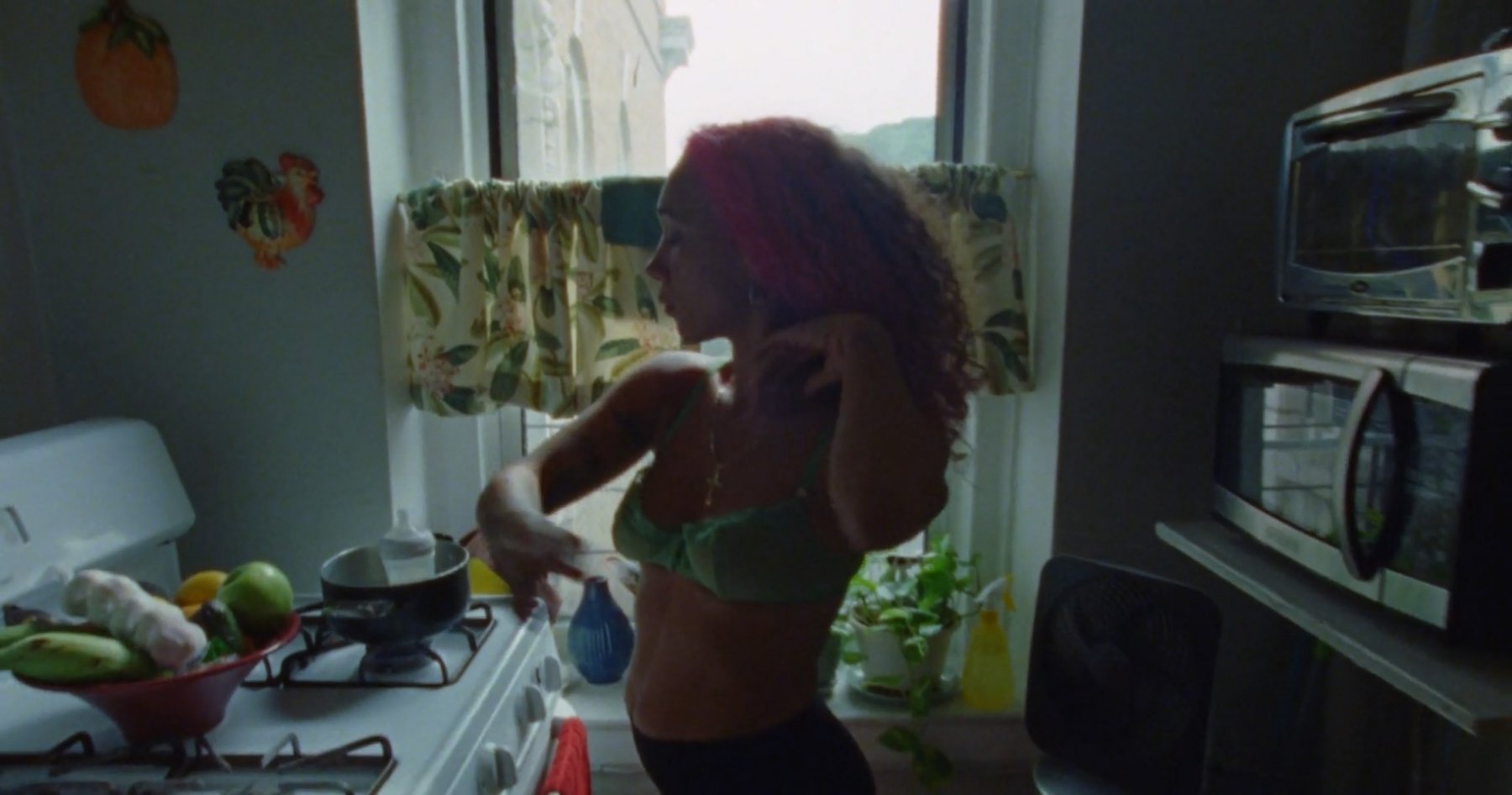 Сексуальная Мела Мёрдер - Mela (2023)